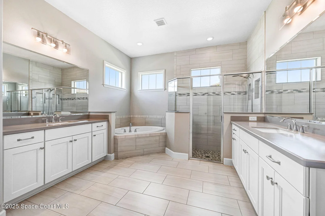 Photo of 2246 Pravny Lane