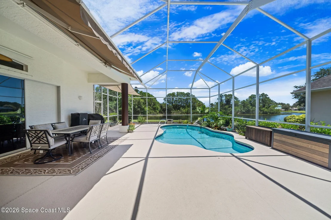 Photo of 842 Thrasher Drive