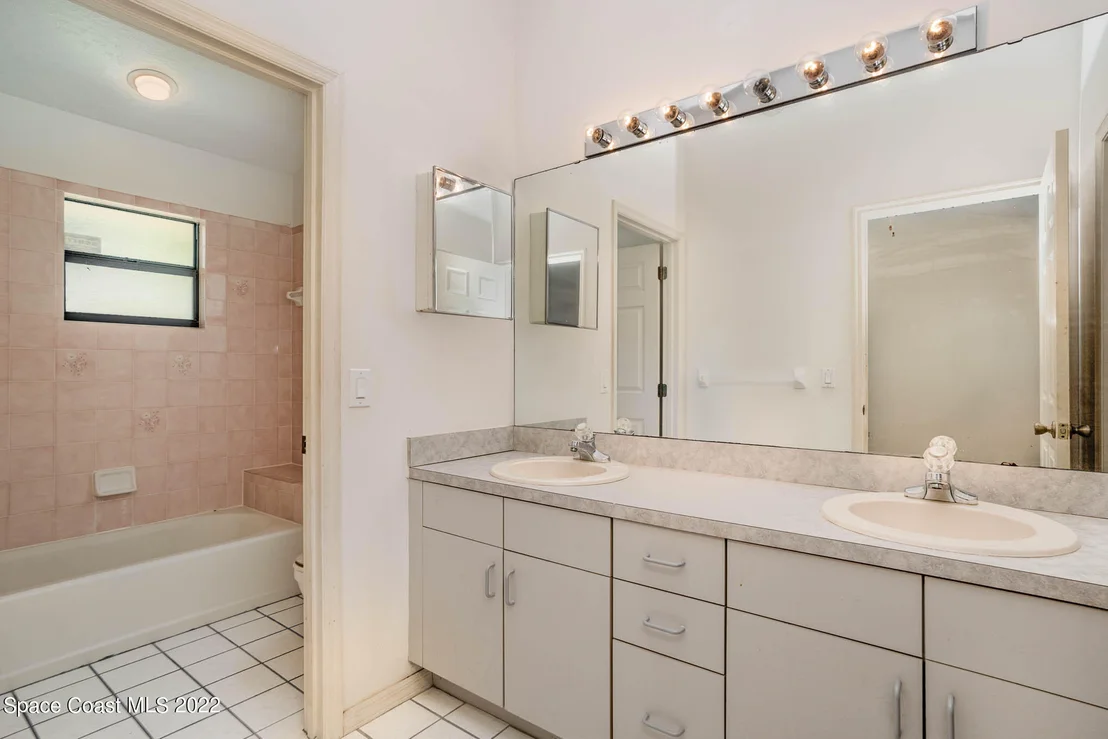 Photo of 2202 Appalachian Drive
