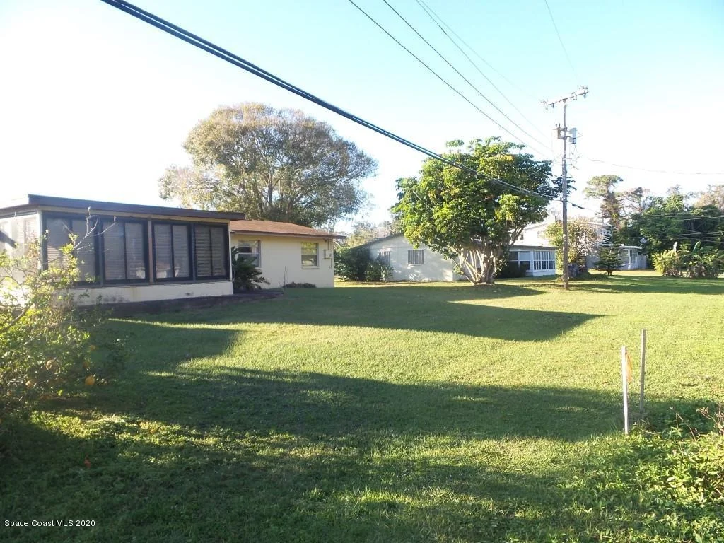 Photo of 3245 Elm Terrace