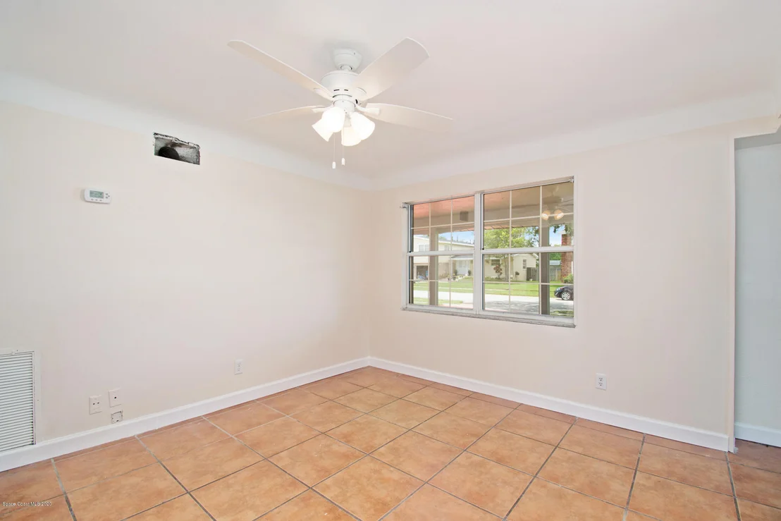 Photo of 1718 Hubbard Drive