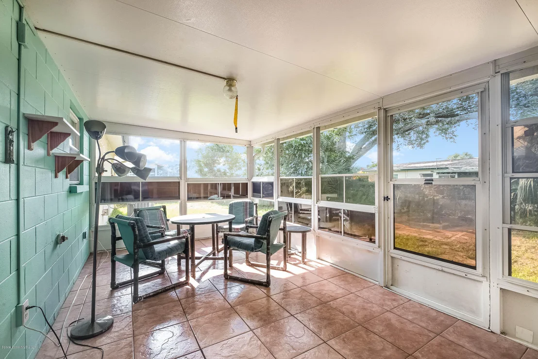 Photo of 993 Sarazen Drive