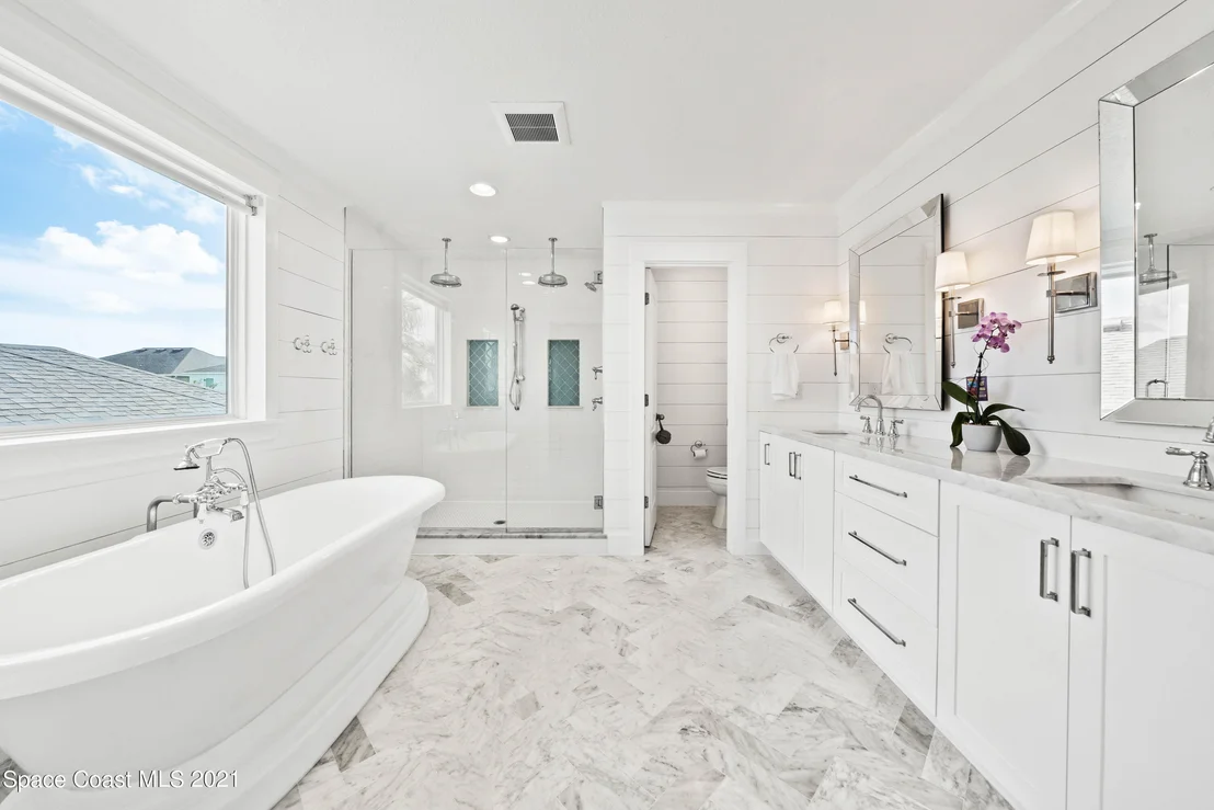 Photo of 1825 Litchfield Drive