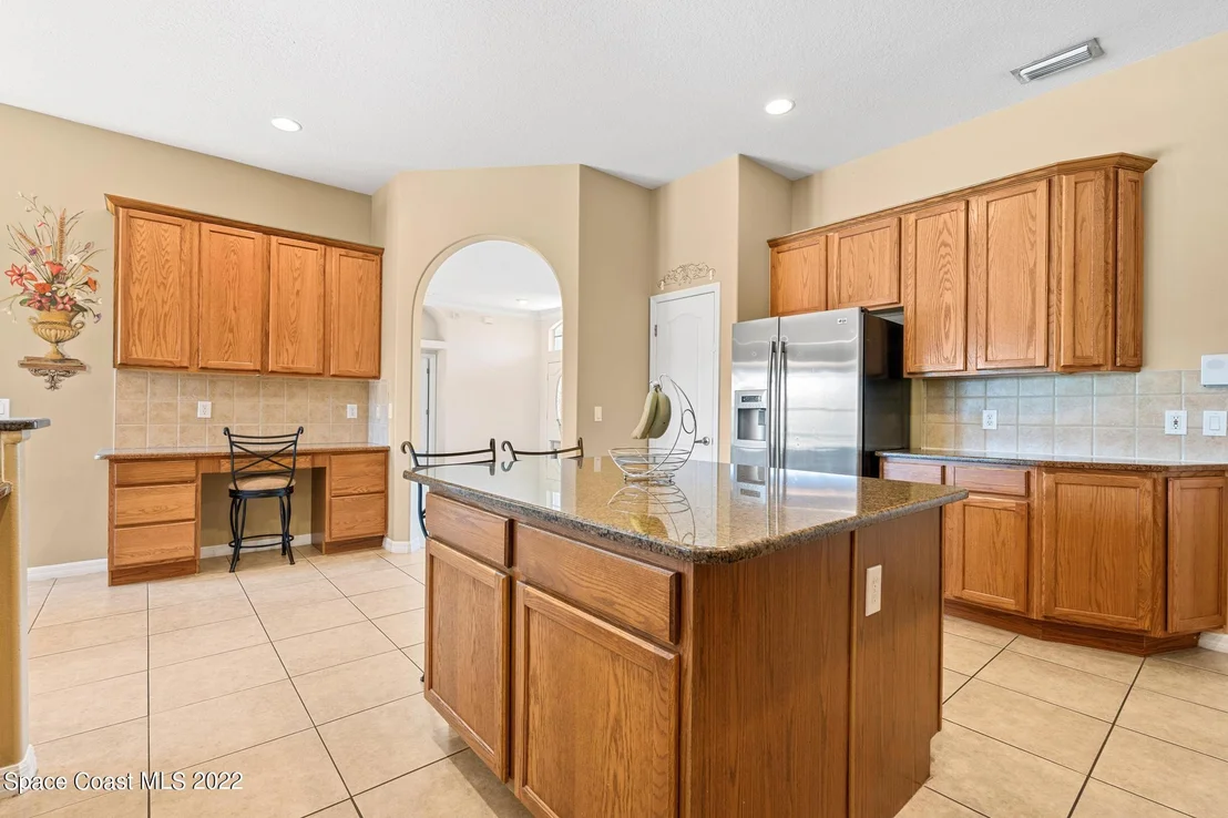 Photo of 3407 Peninsula Circle