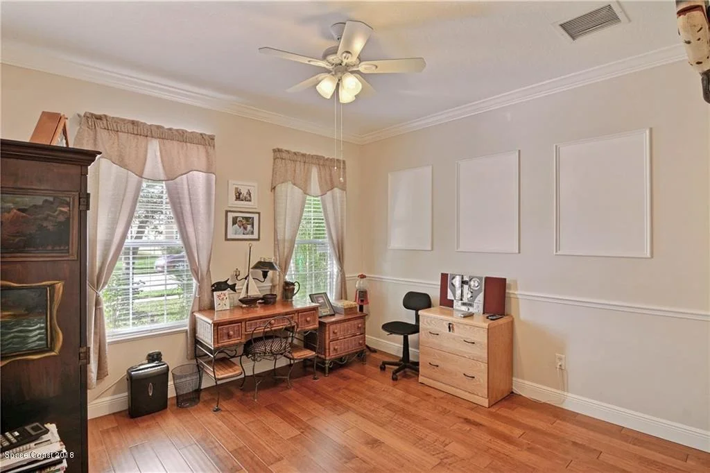 Photo of 110 Amherst Lane