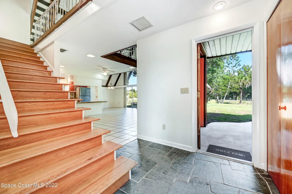 Photo of 555 Amber Lane