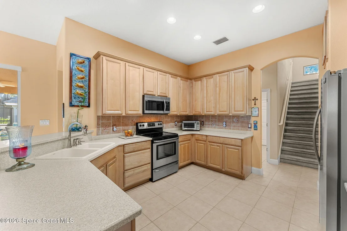 Photo of 1811 Admiralty Boulevard