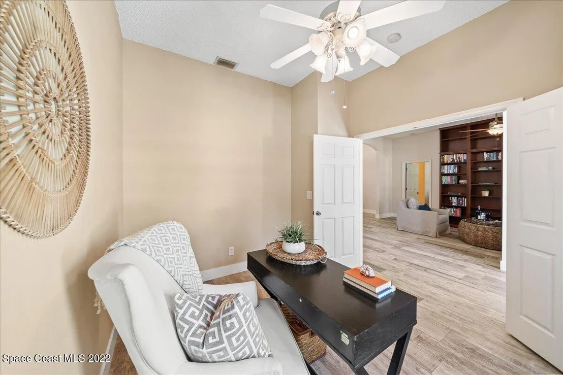 Photo of 5142 Cocoplum Avenue