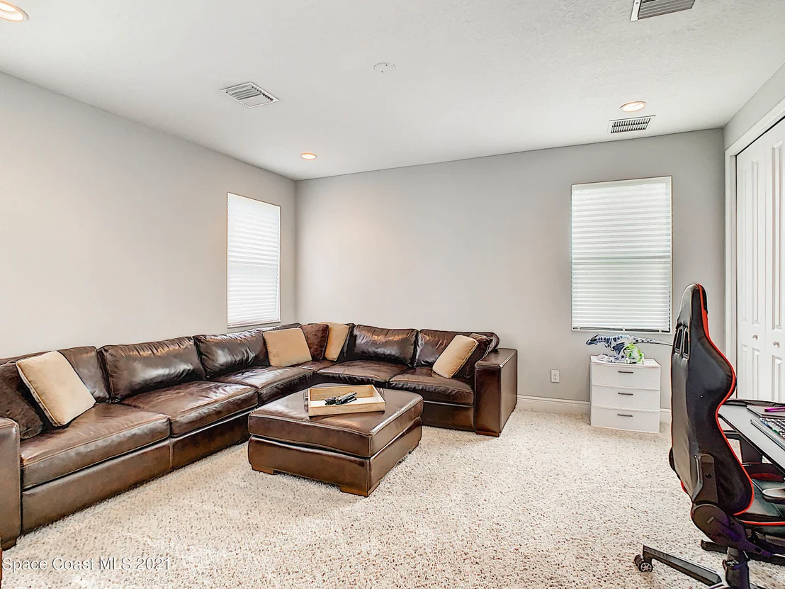 Photo of 1361 Lemur Lane