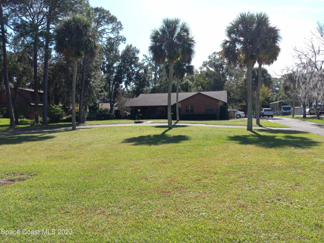Photo of 4065 Nature Lane