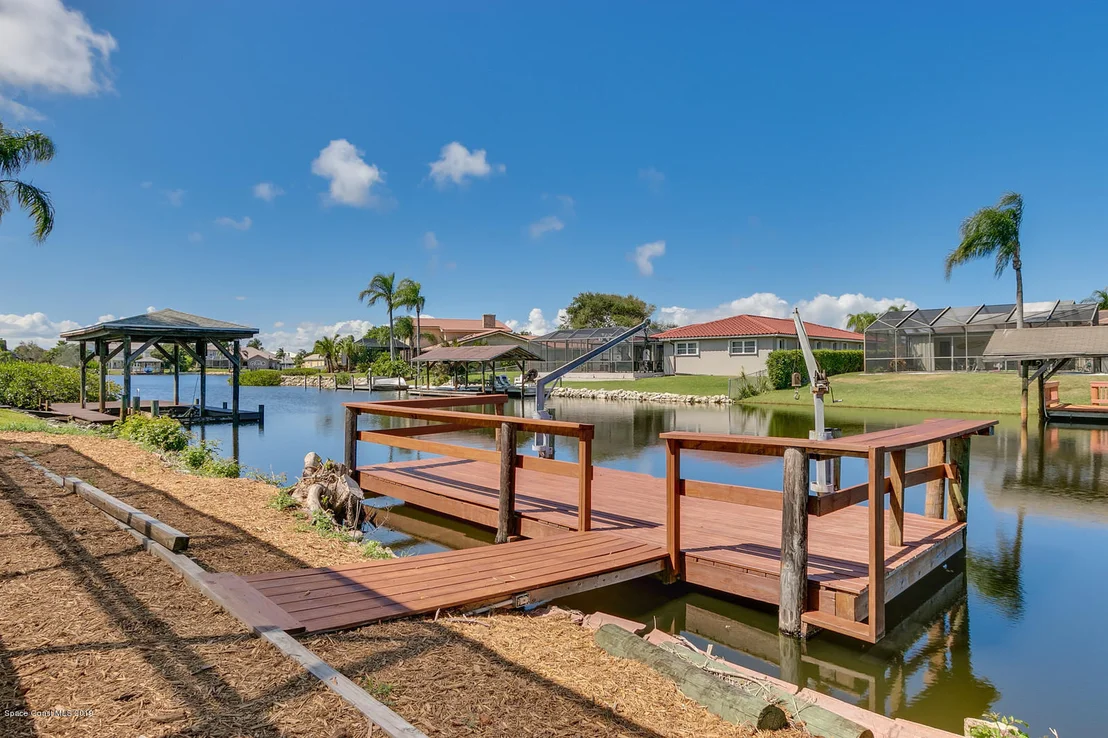 Photo of 492 Red Sail Way