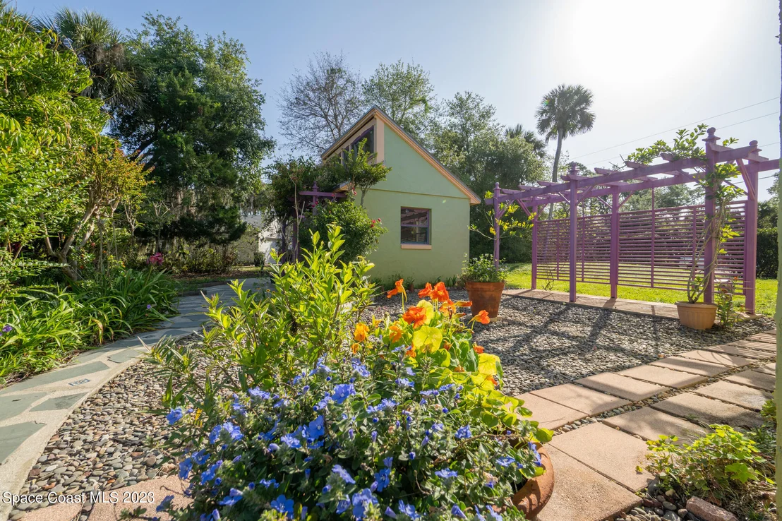 Photo of 360 Rest Haven Road
