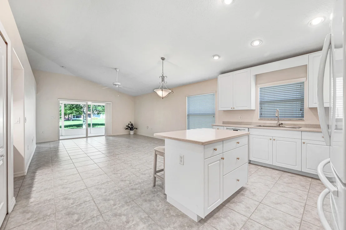 Photo of 6987 Owen Drive