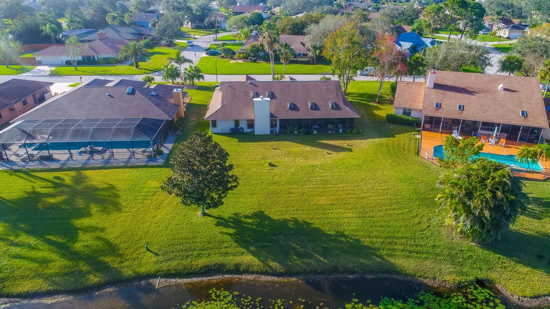 Photo of 577 Crystal Lake Drive