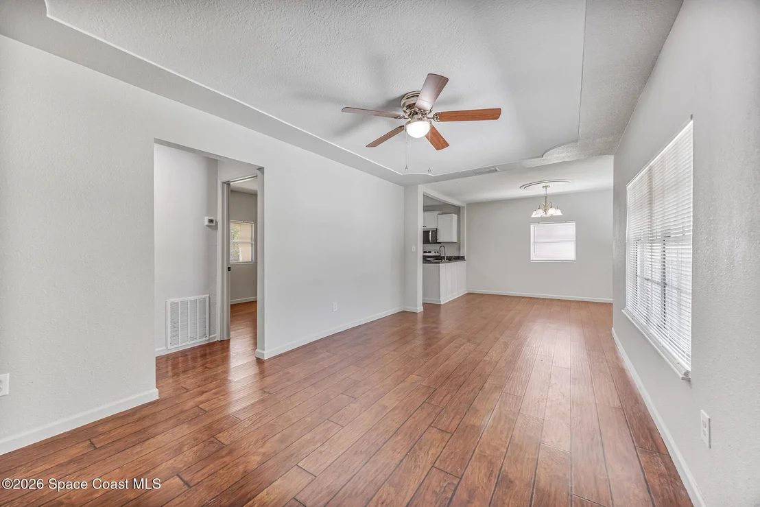 Photo of 2254 Pelham Street NE
