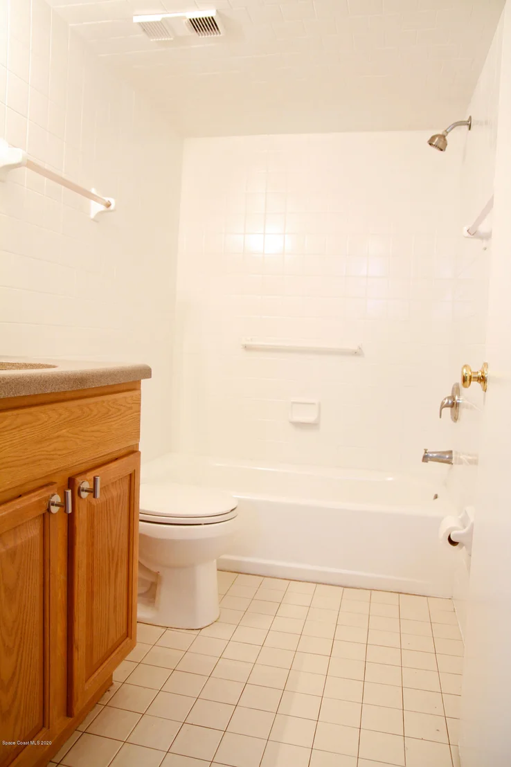 Photo of Unit 511 at 2425 Golf Lake Circle