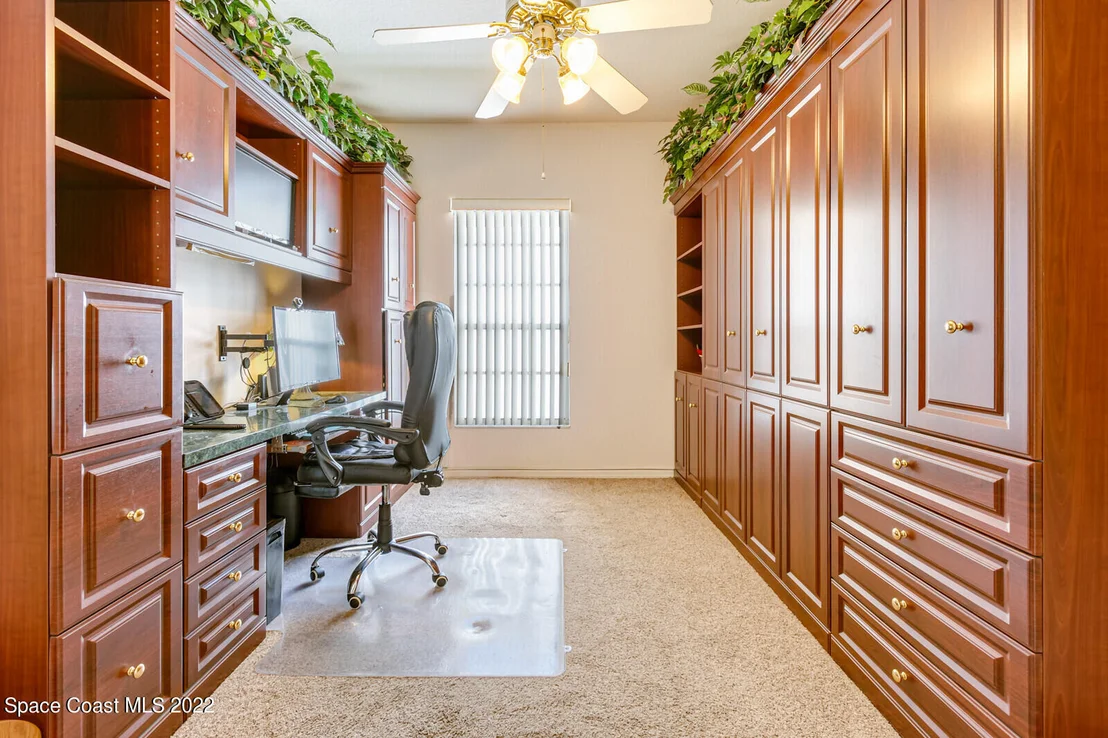 Photo of 1033 S Fork Circle