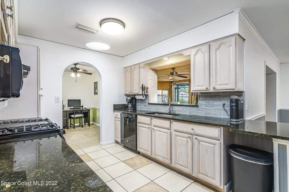 Photo of 2512 Pinehurst Circle