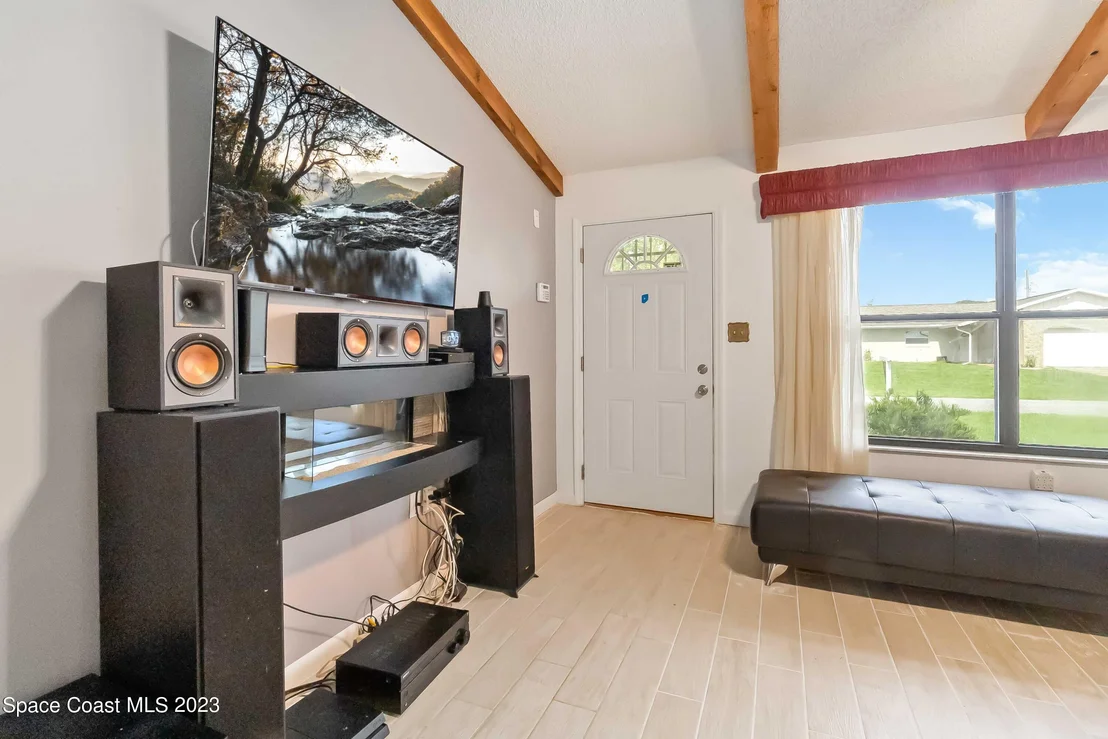 Photo of 4103 Skyway Drive