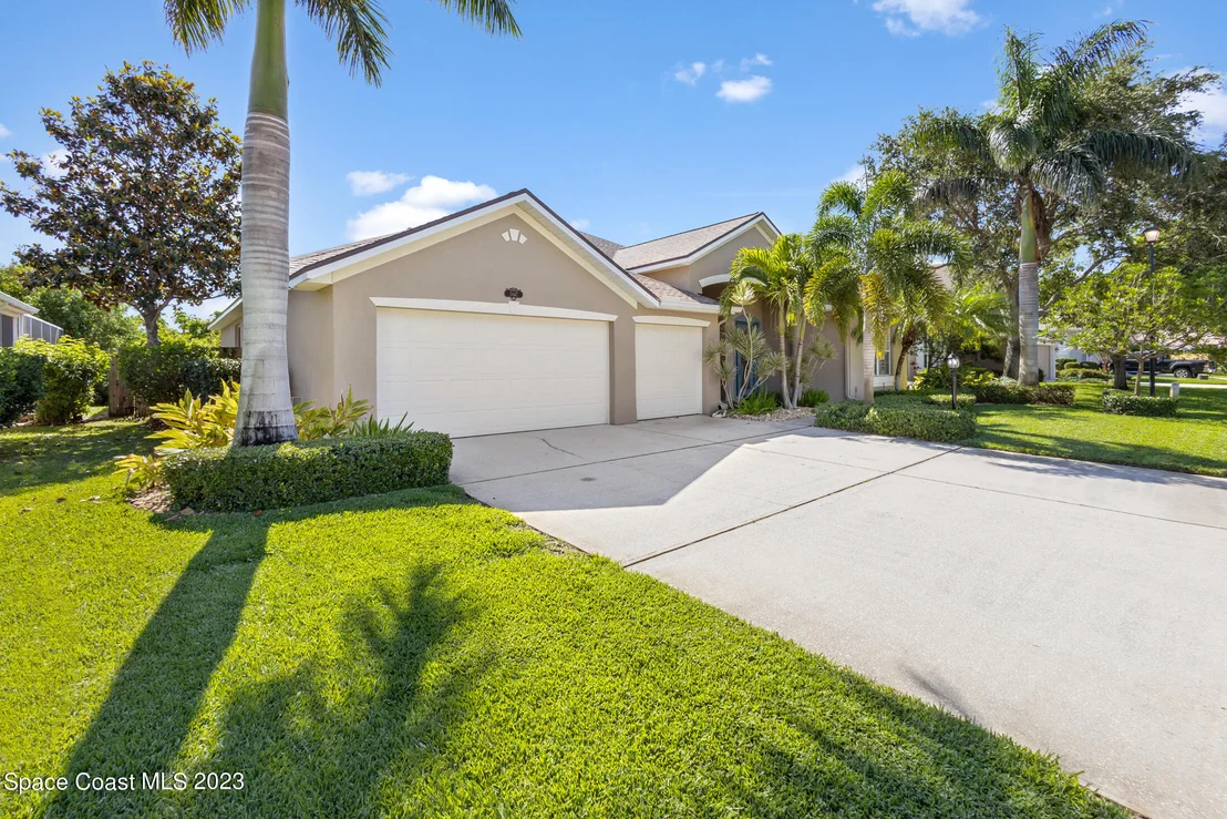 Photo of 5847 Arlington Circle