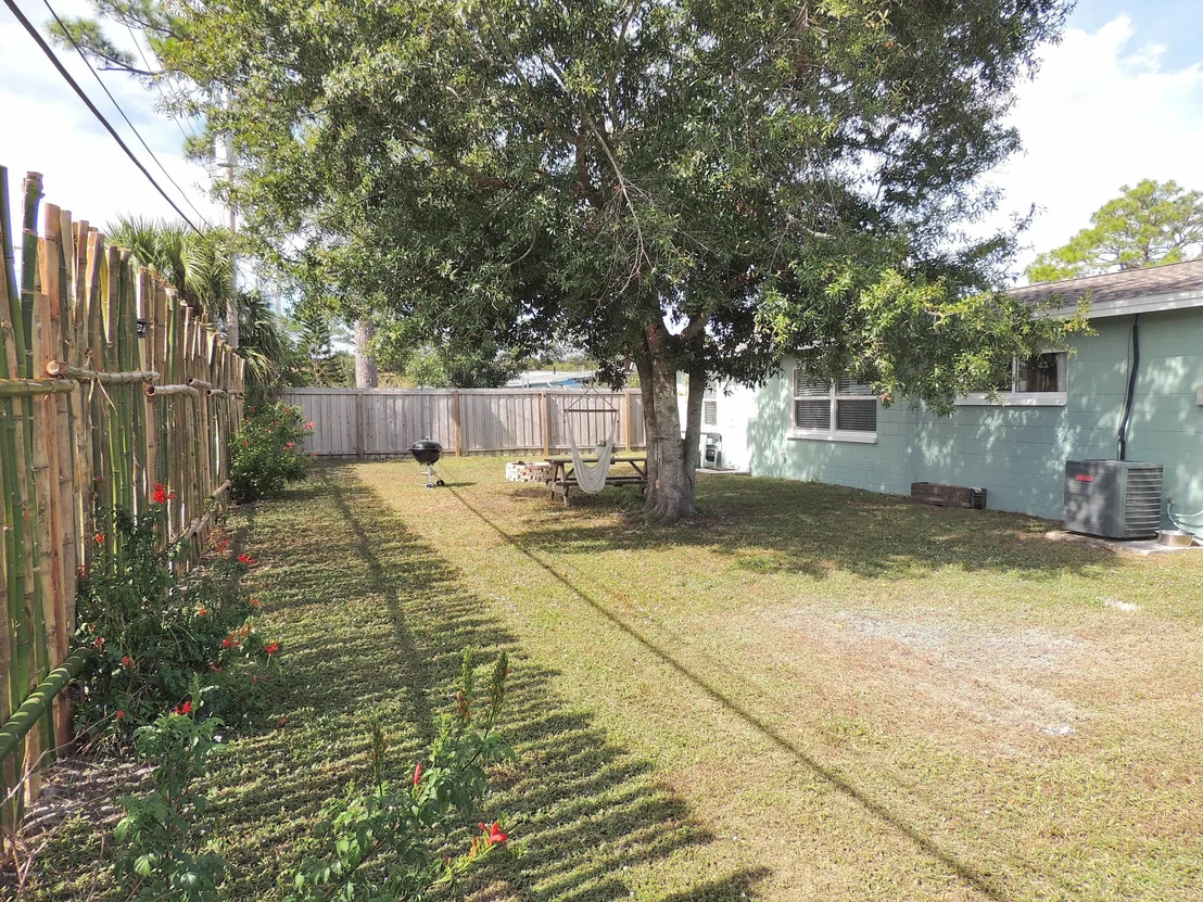 Photo of 991 Nagle Drive