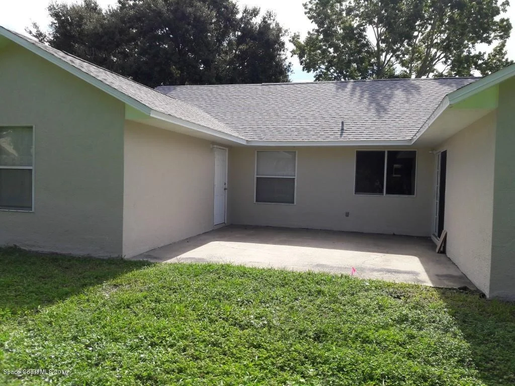 Photo of 854 Tiffany Place