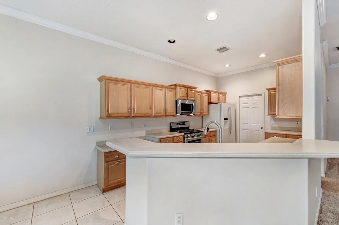 Photo of 876 Suntree Woods Drive