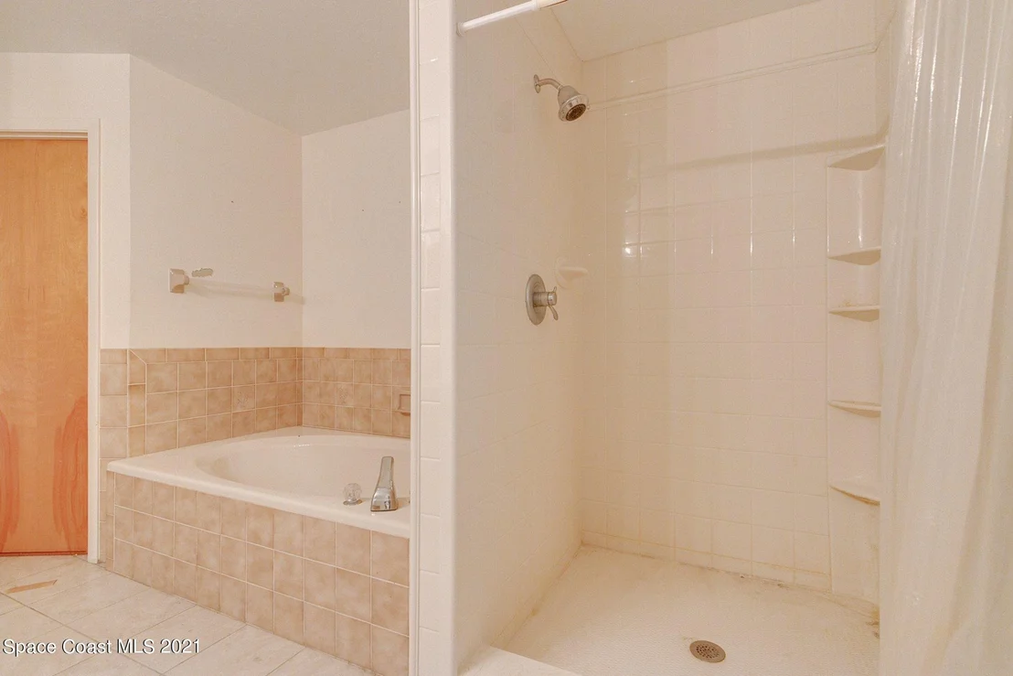 Photo of 2650 Washington Street