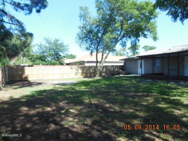 Photo of 7069 Bayfront Road