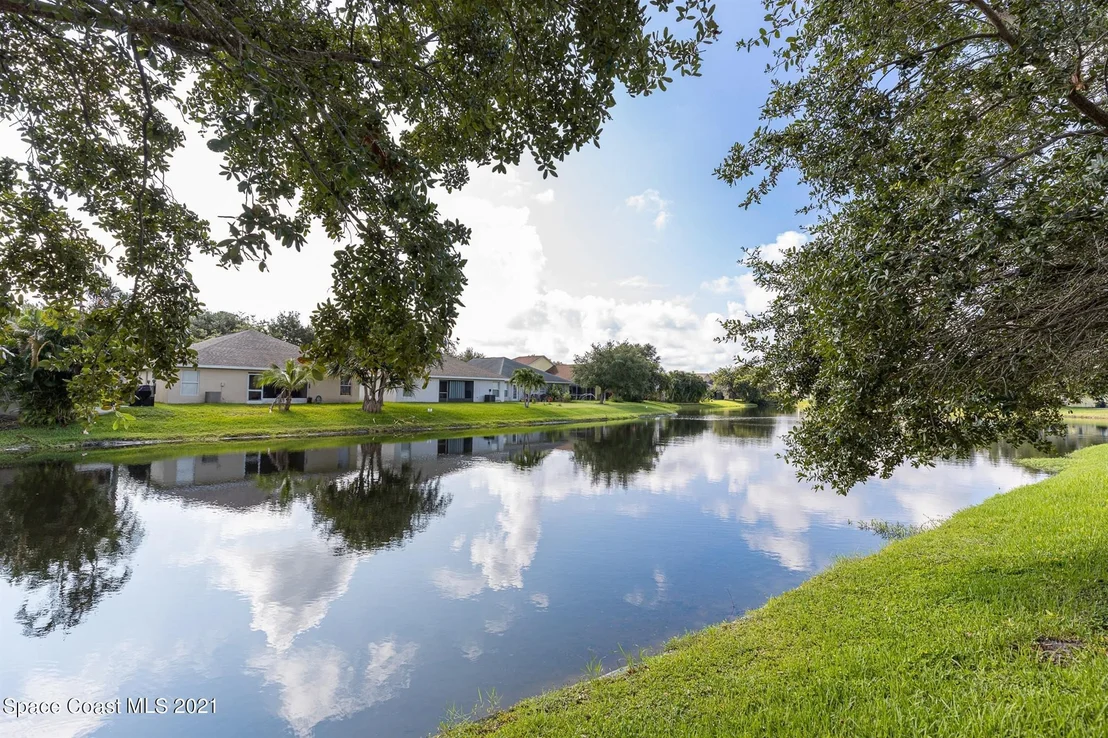Photo of 2540 Stratford Pointe Drive