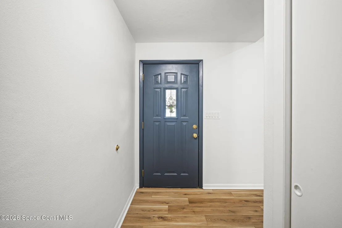 Photo of 500 Seabreeze Drive