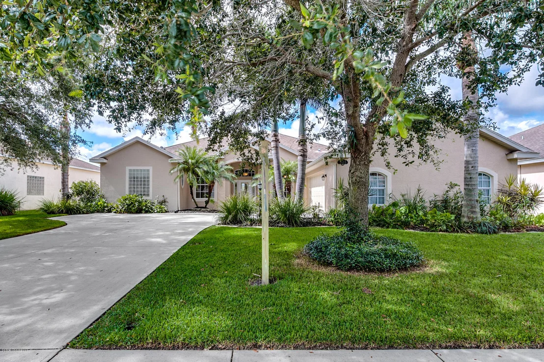 Photo of 2533 Woodfield Circle