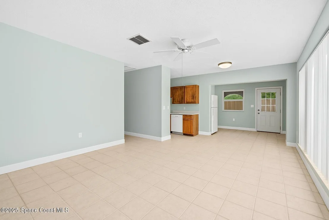 Photo of 2902 Emory Street