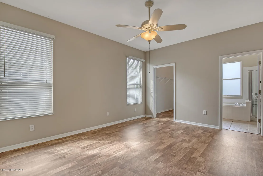 Photo of 4949 Worthington Circle