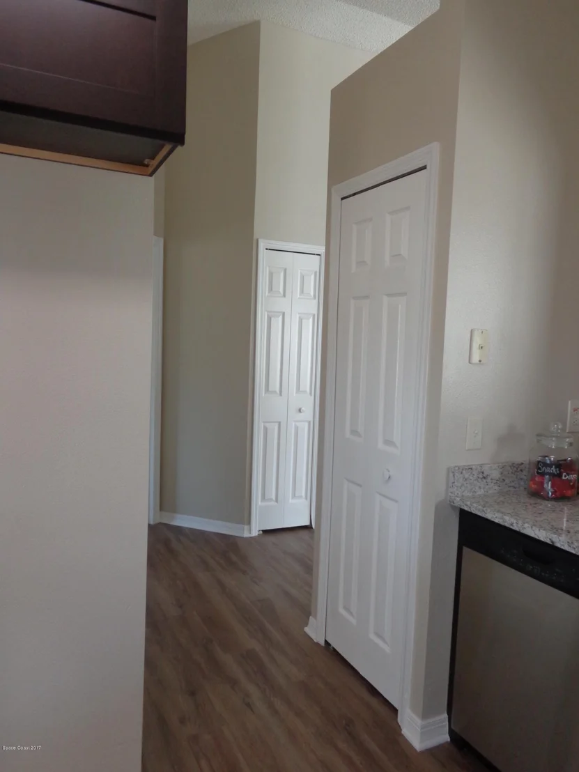 Photo of 3926 Saint Armens Circle