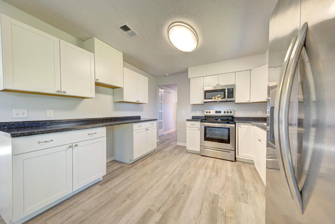 Photo of 5356 Jamaica Road