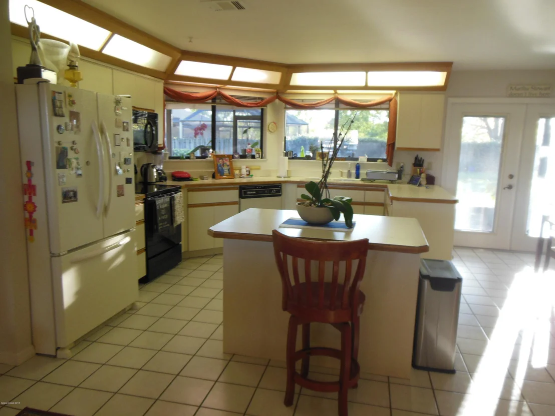 Photo of 508 Crystal Lake Drive