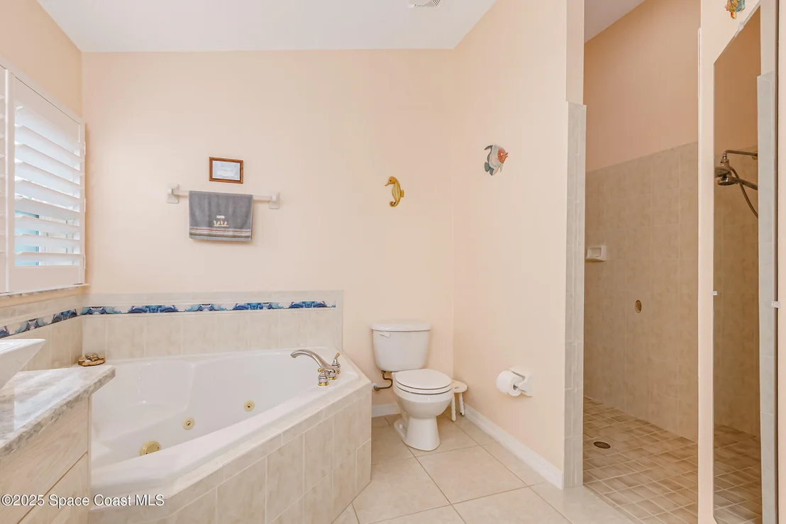 Photo of 1087 Pine Creek Circle NE
