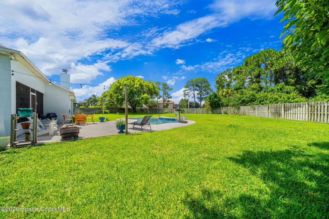 Photo of 1168 Winding Meadows Road
