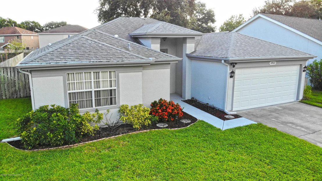 Photo of 6963 Willow Court