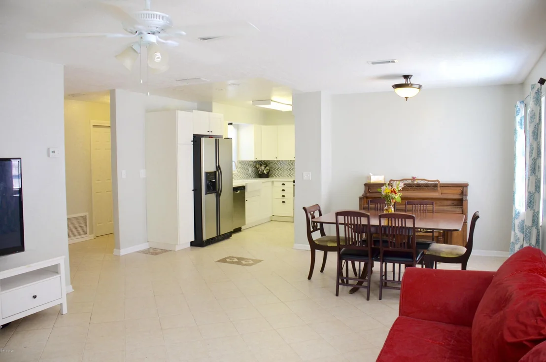 Photo of 1085 Coronado Drive
