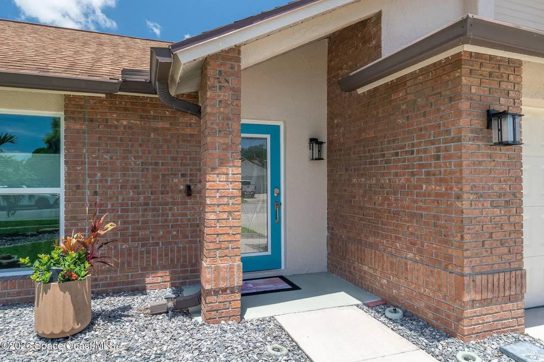Photo of 2626 Nobility Avenue