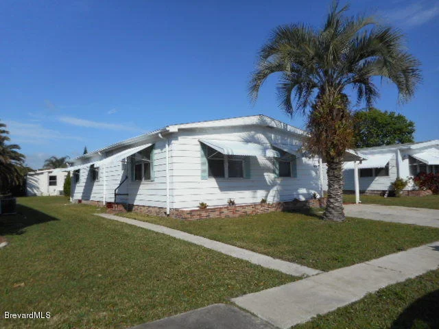 Photo of 1796 NE Coco Plum Street