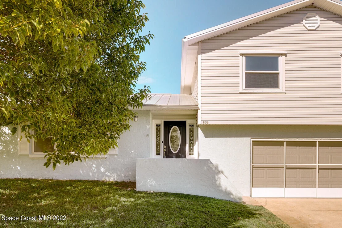 Photo of 856 Westport Drive