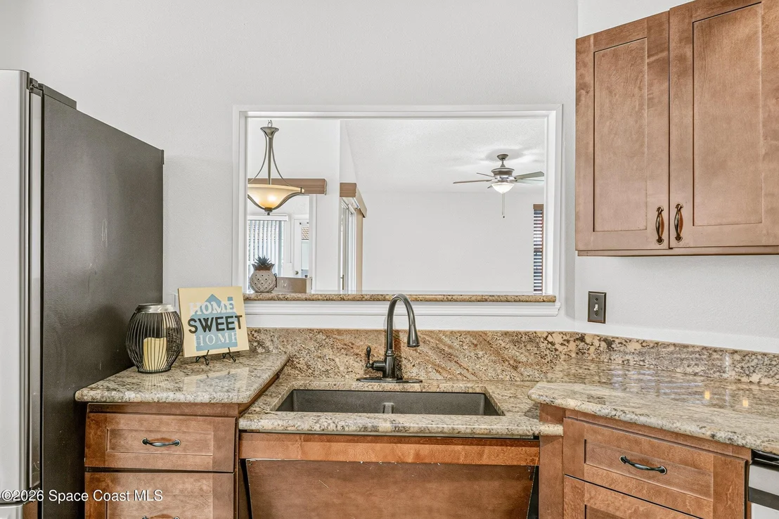Photo of 718 Pine Island Drive