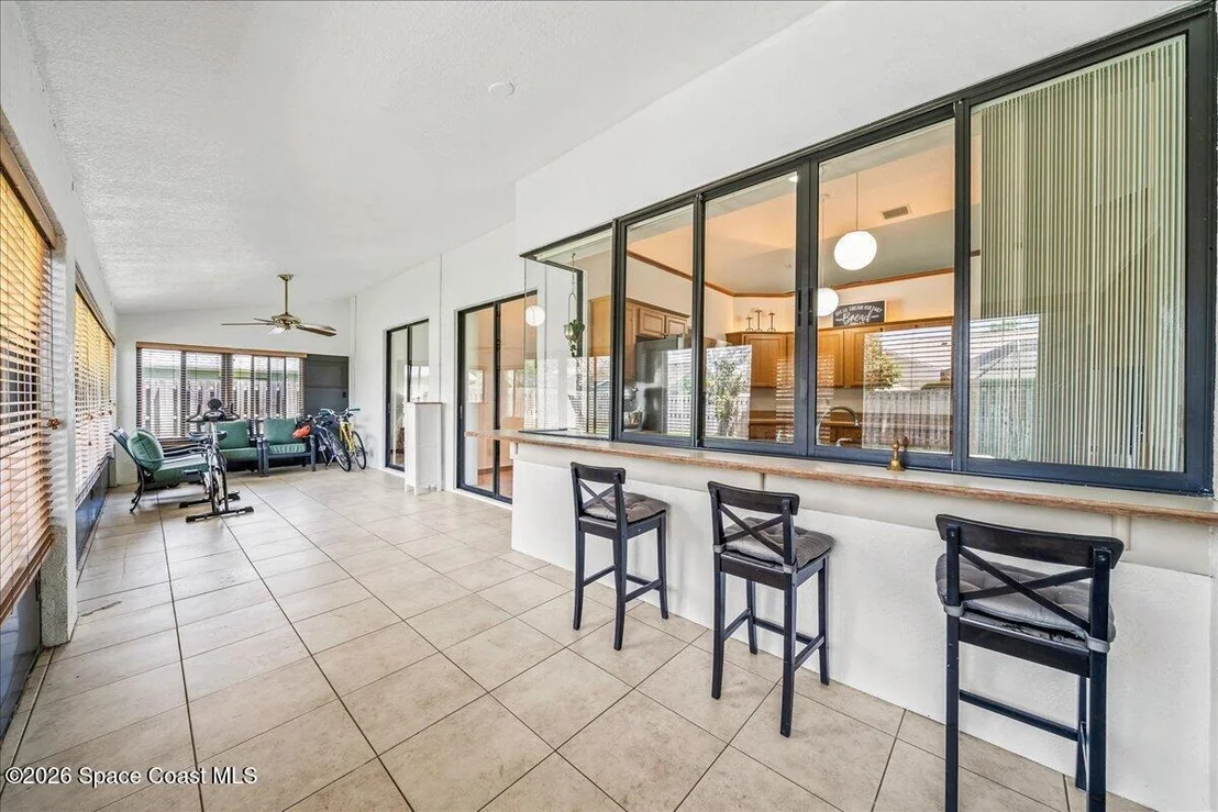 Photo of 2794 Nobility Avenue