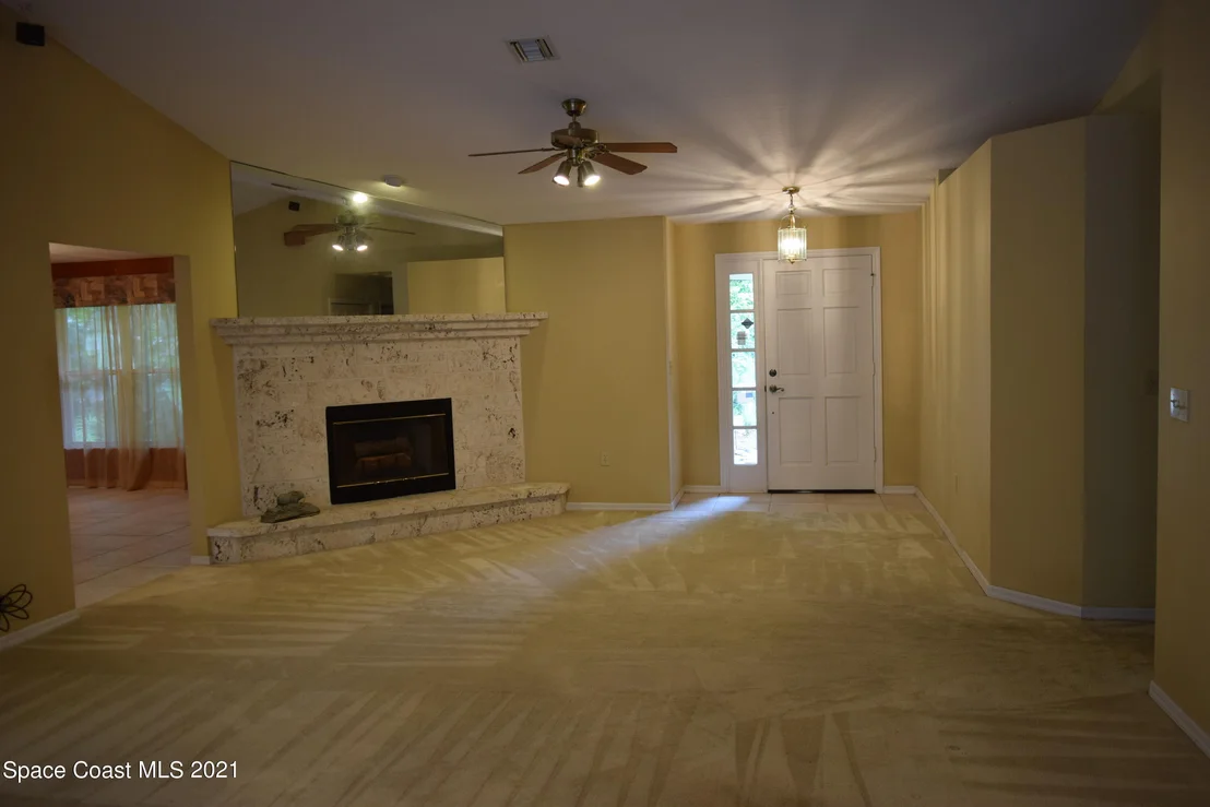 Photo of 708 Central Boulevard