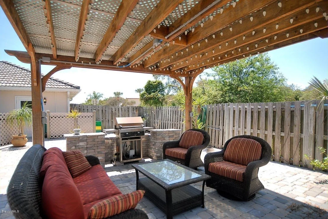 Photo of 3059 N Rio Plumosa