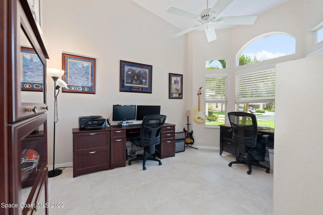 Photo of 557 Willis Way