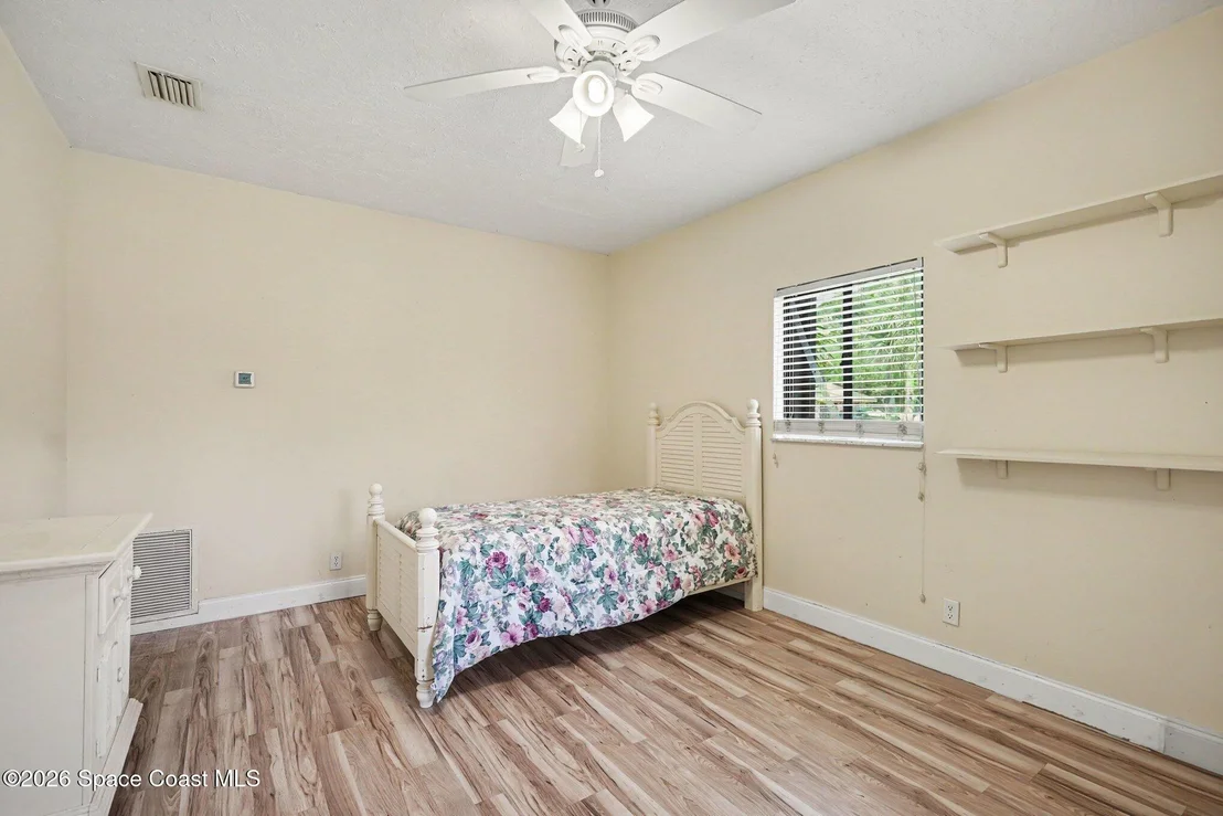Photo of 4457 Parkway Drive